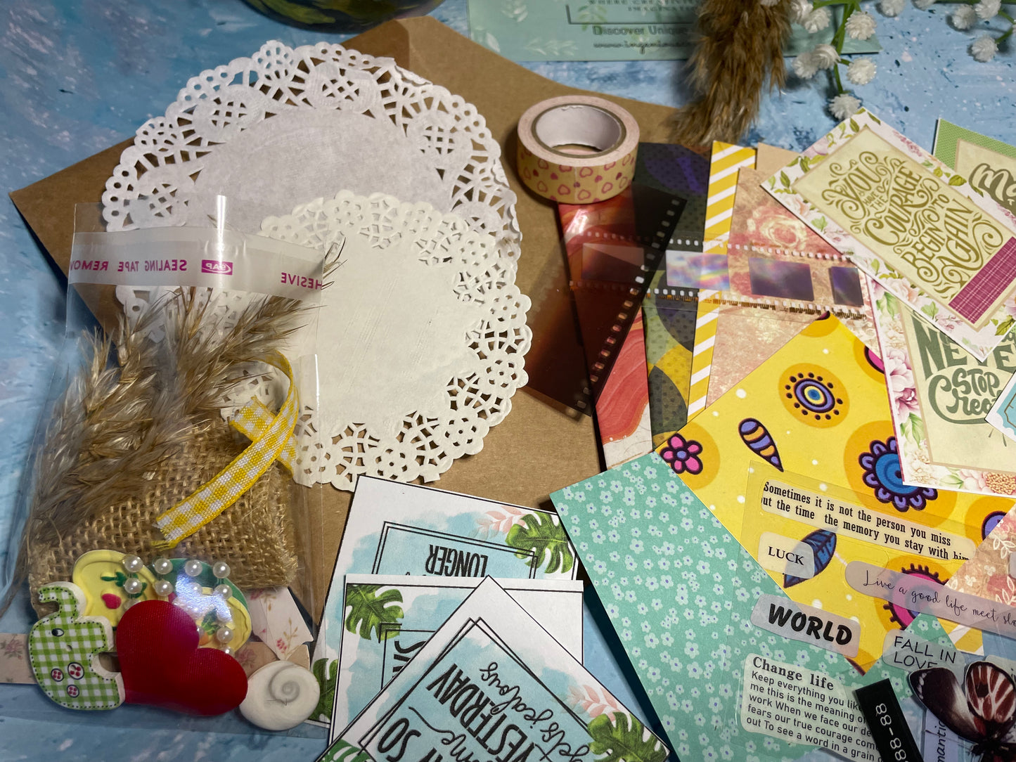 Frame the Feeling Kit – Boho & Pastel | Mini Frame with Easel & 6x8 Frame