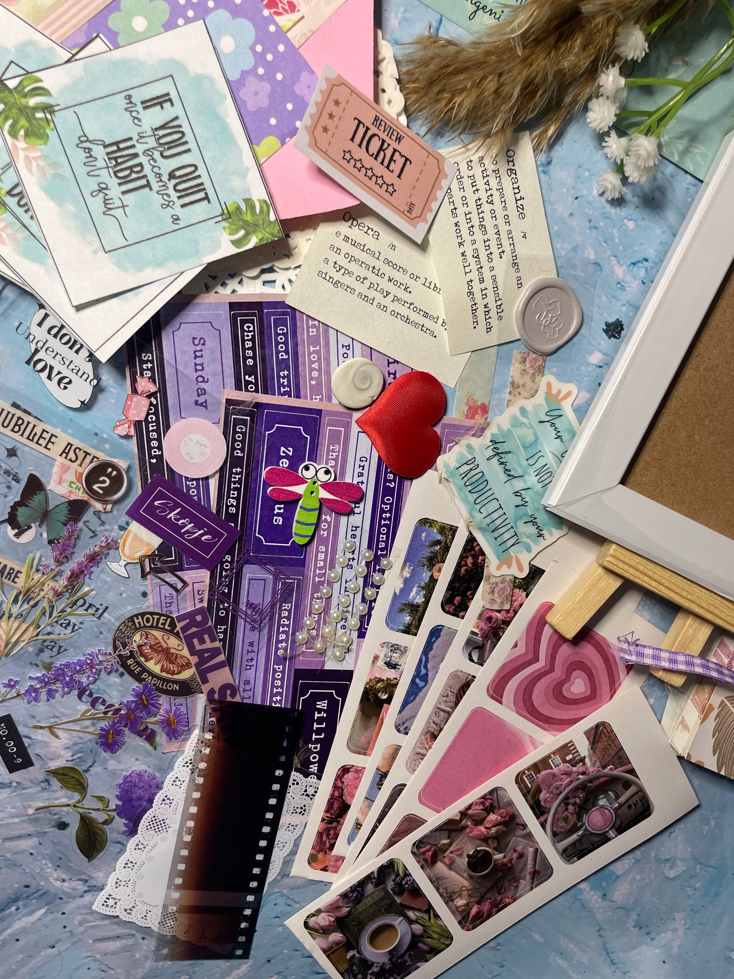 Frame the Feeling Kit – Boho & Pastel | Mini Frame with Easel & 6x8 Frame