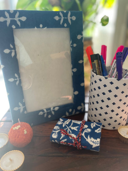 Handmade Fabricated Photo Frame - Ingenious Creator's Store