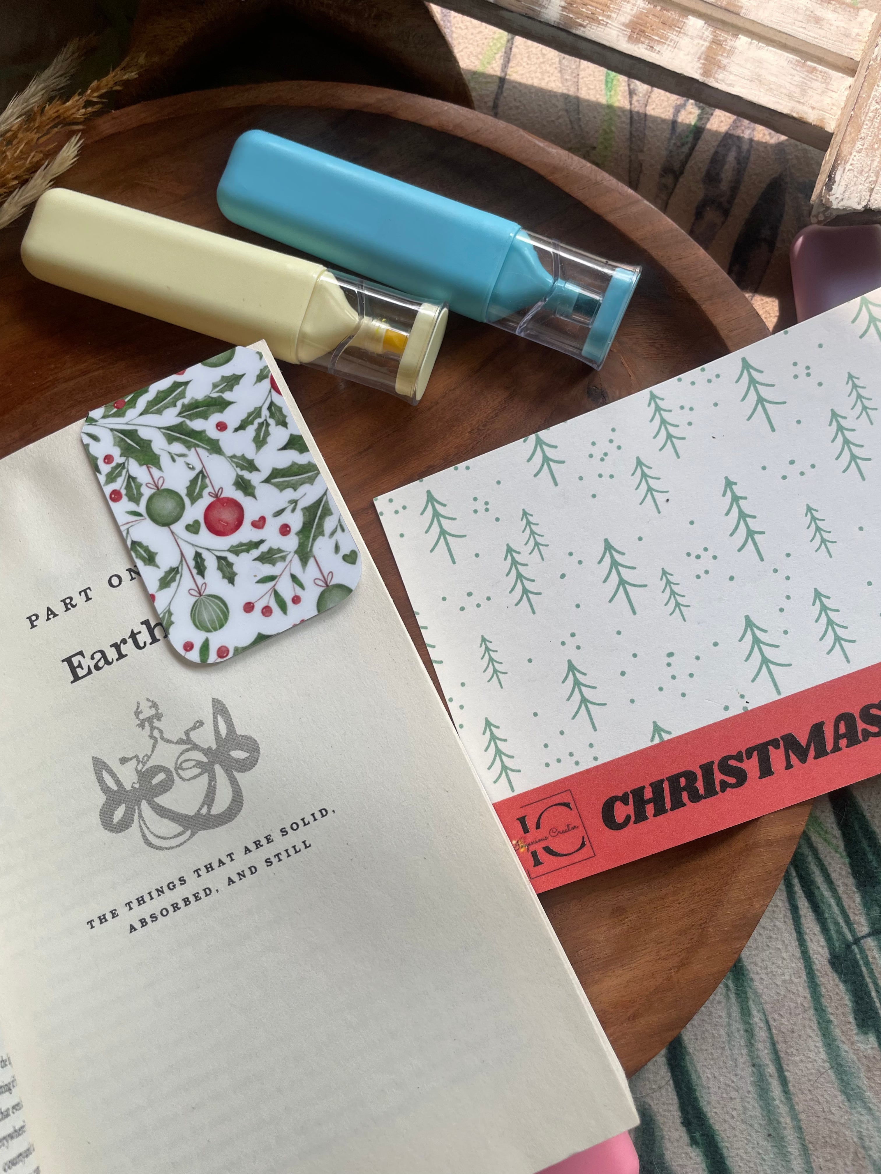 Christmas Magnetic Bookmark Set (Pack of 4) 