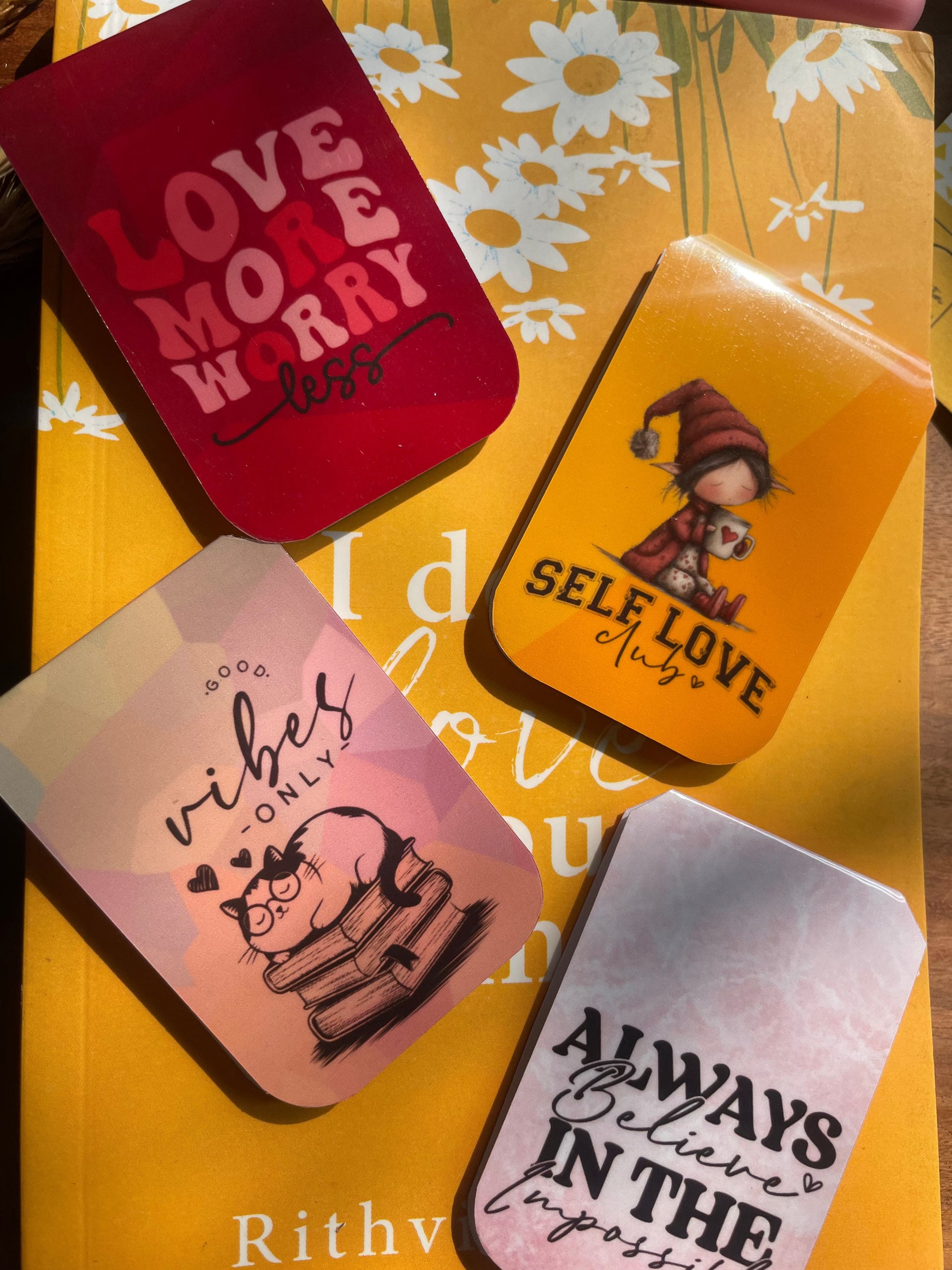 SELF LOVE — Magnetic Bookmark Set of 4 
