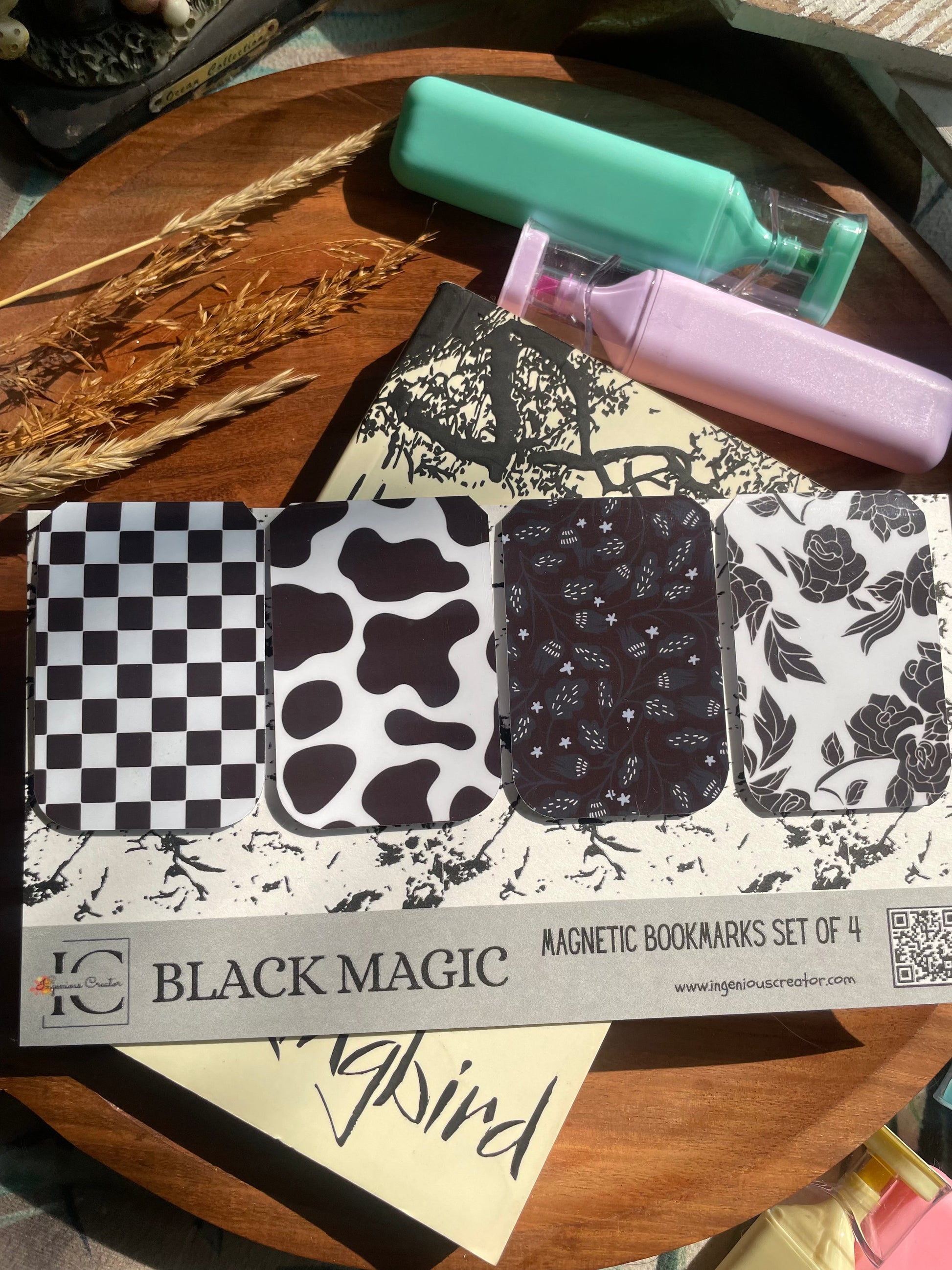 BLACK MAGIC — Magnetic Bookmark Set of 4 