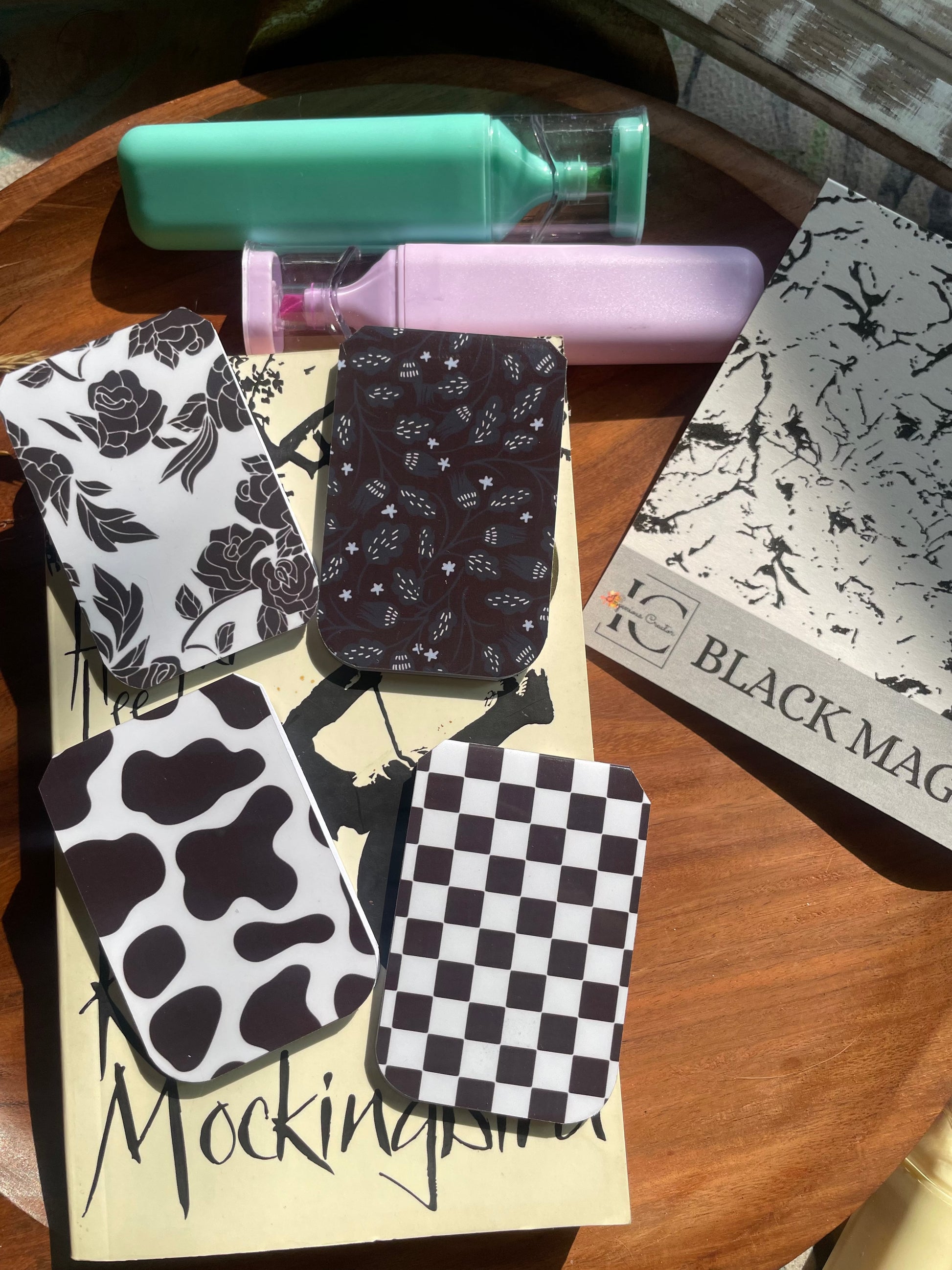 BLACK MAGIC — Magnetic Bookmark Set of 4 