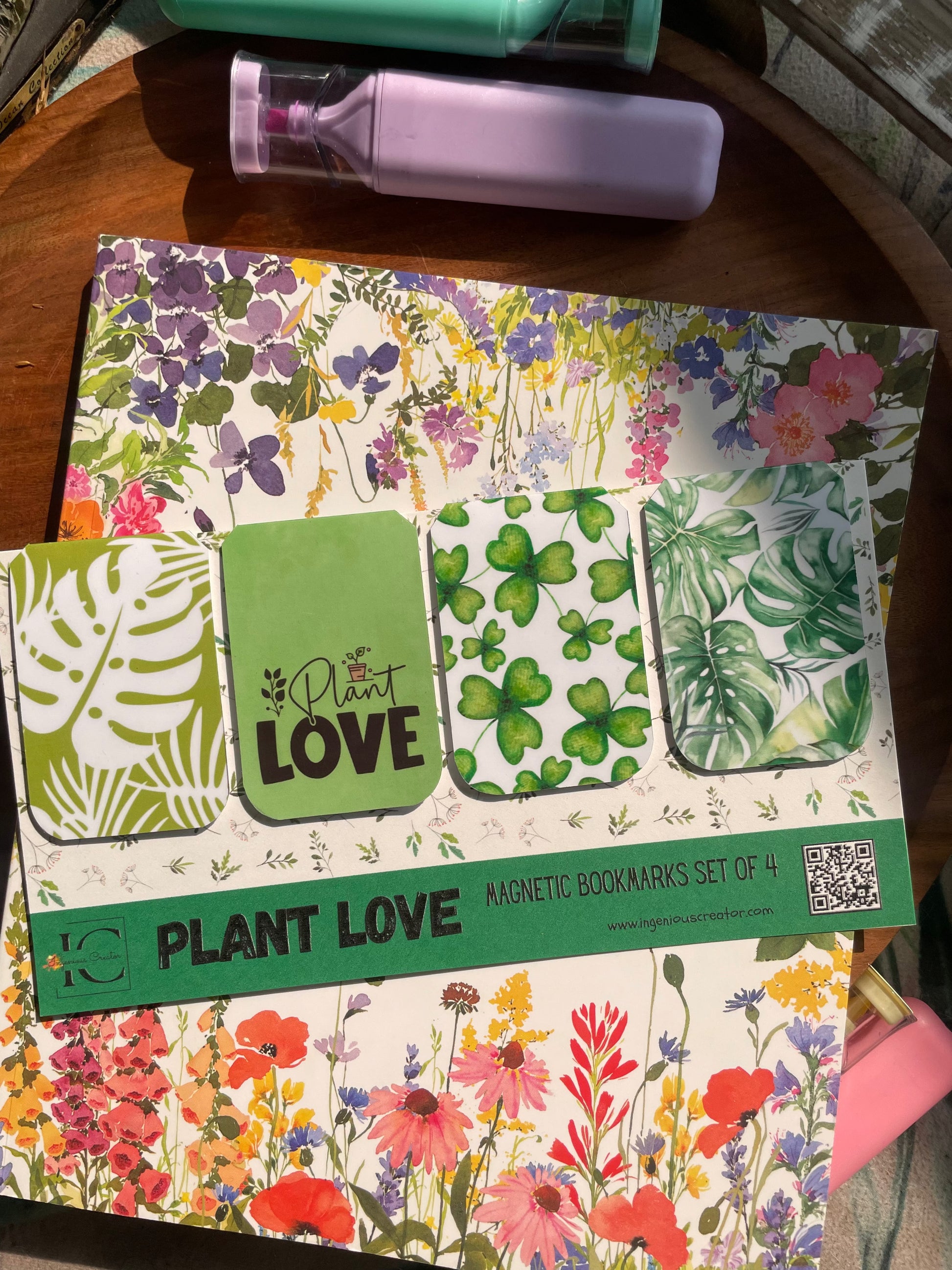 PLANT LOVE — Magnetic Bookmark Set of 4 