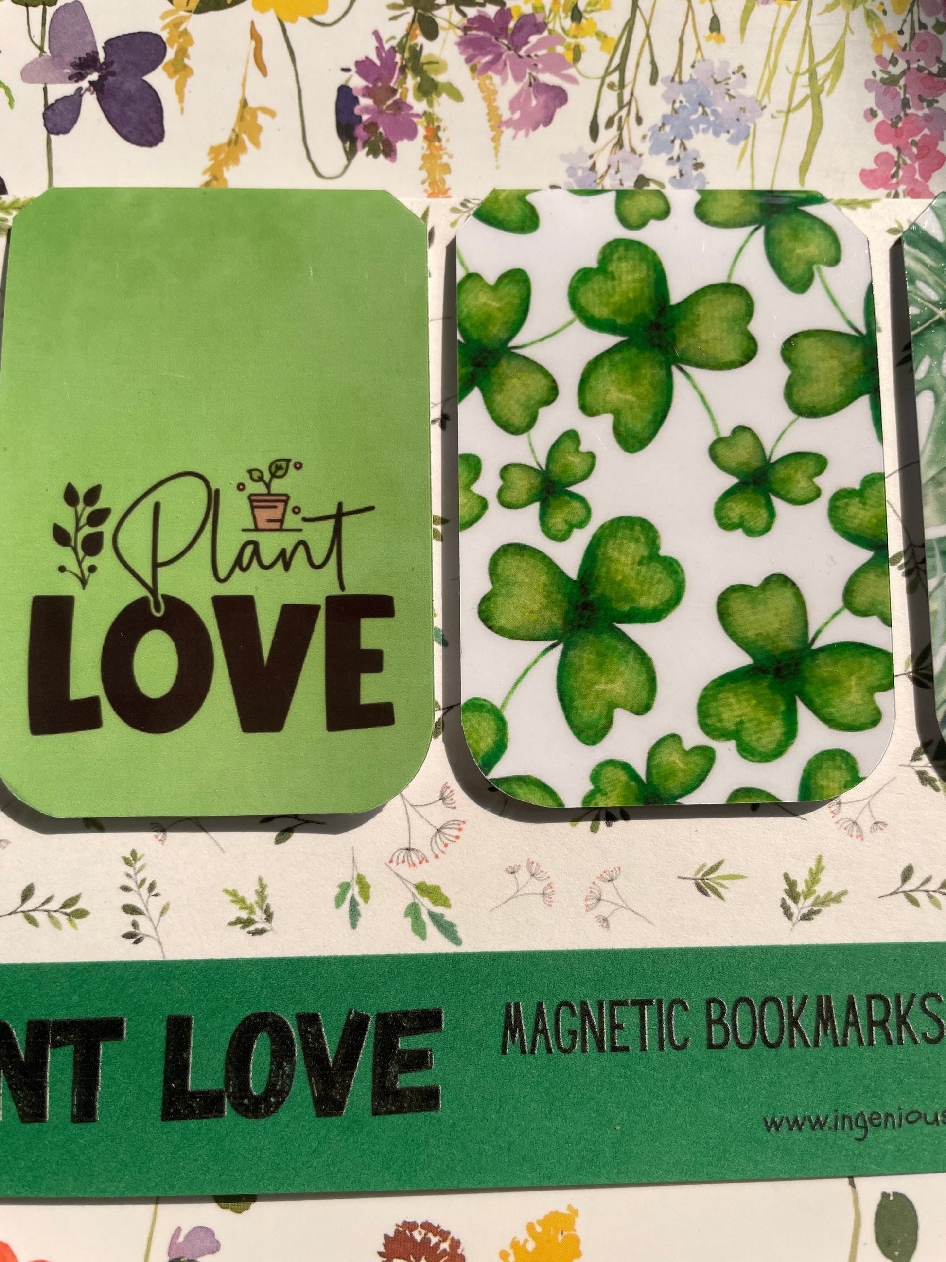 PLANT LOVE — Magnetic Bookmark Set of 4 