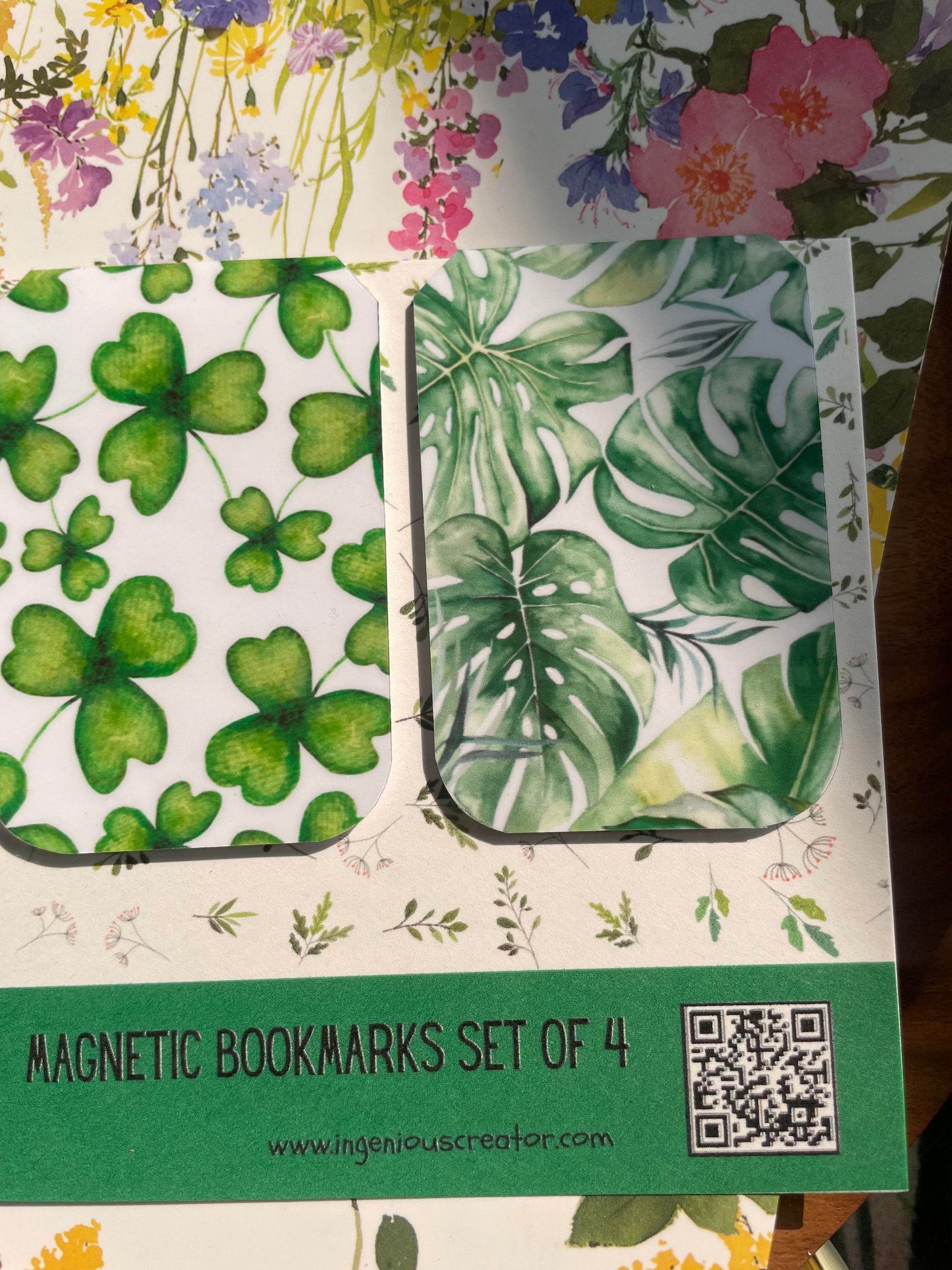 PLANT LOVE — Magnetic Bookmark Set of 4 