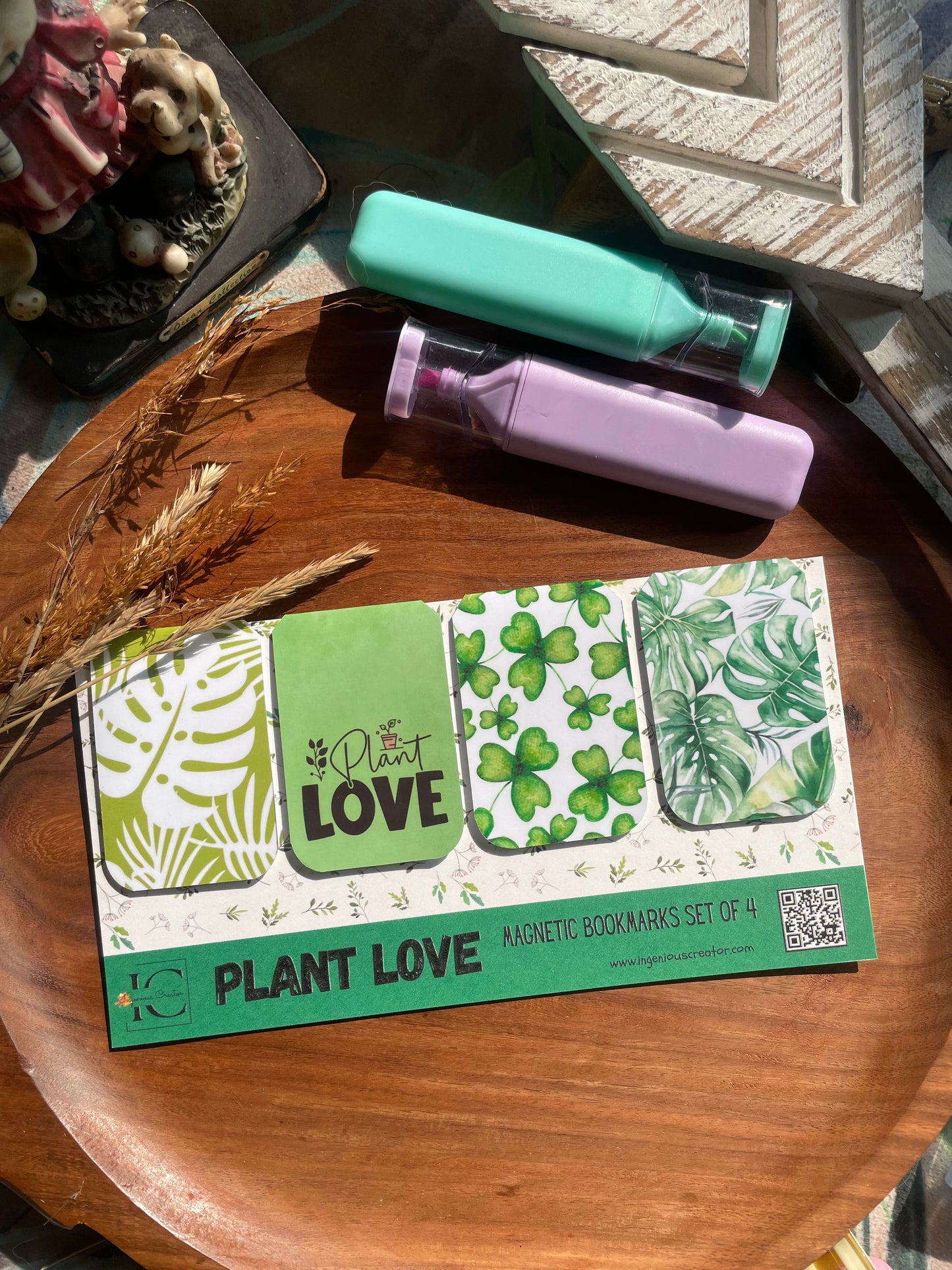 PLANT LOVE — Magnetic Bookmark Set of 4 