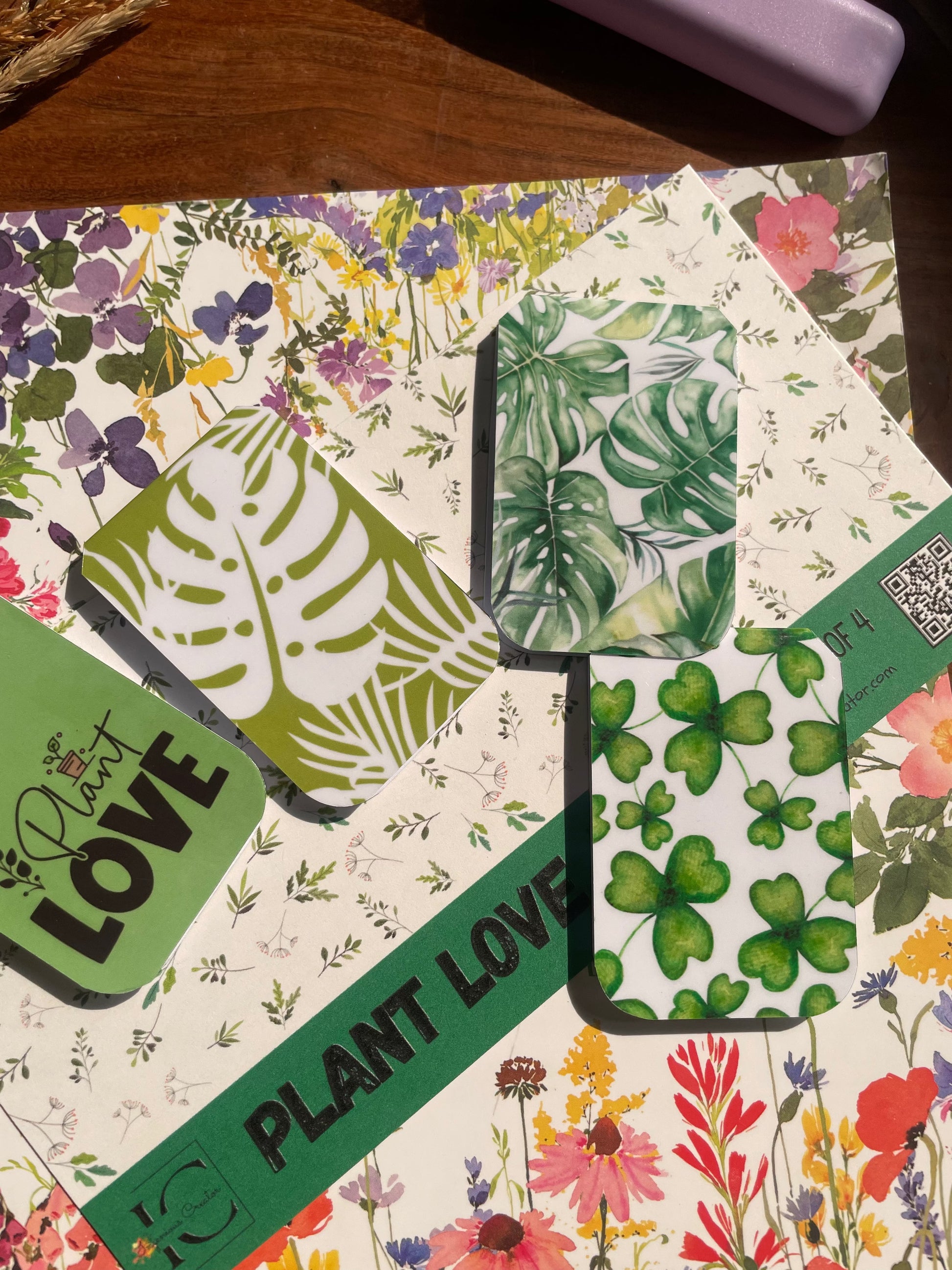 PLANT LOVE — Magnetic Bookmark Set of 4 