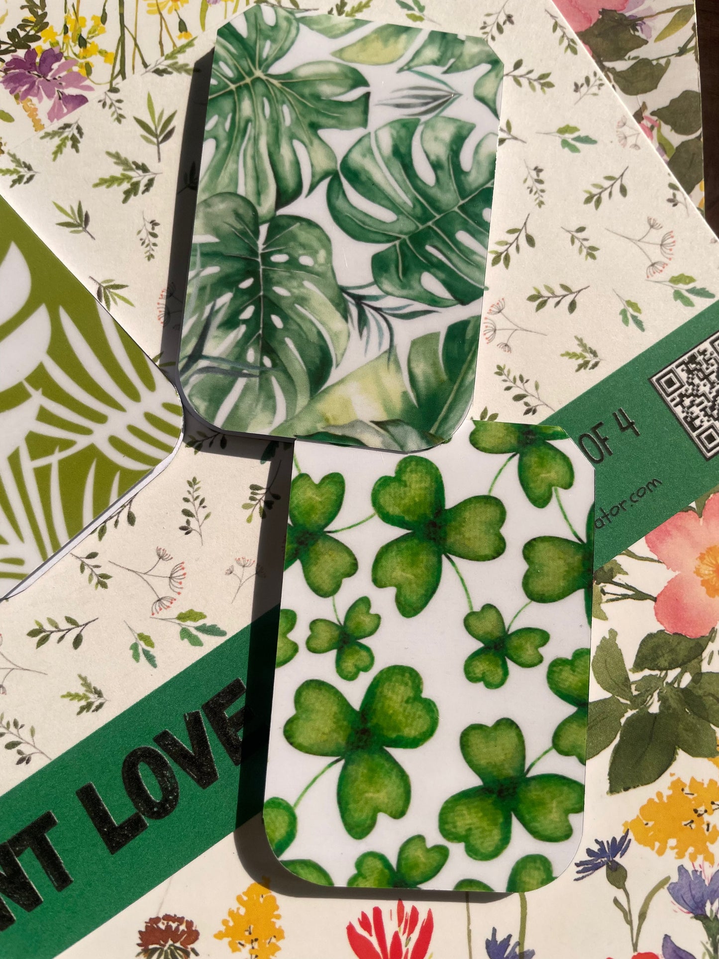 PLANT LOVE — Magnetic Bookmark Set of 4 