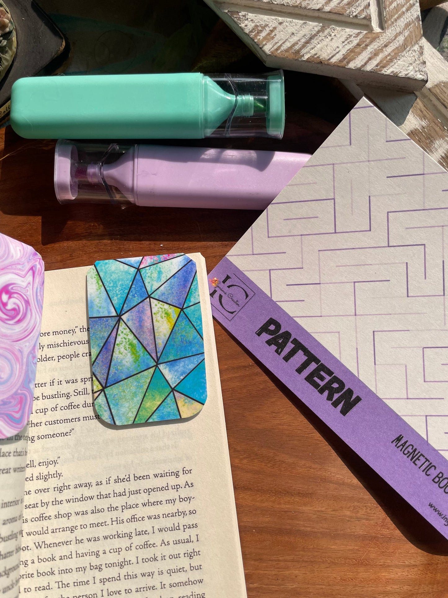 PATTERN — Magnetic Bookmark Set of 4 